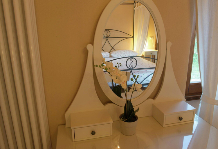 Others 5, Scenic Holiday Home in Modigliana, Forli' - Cesena