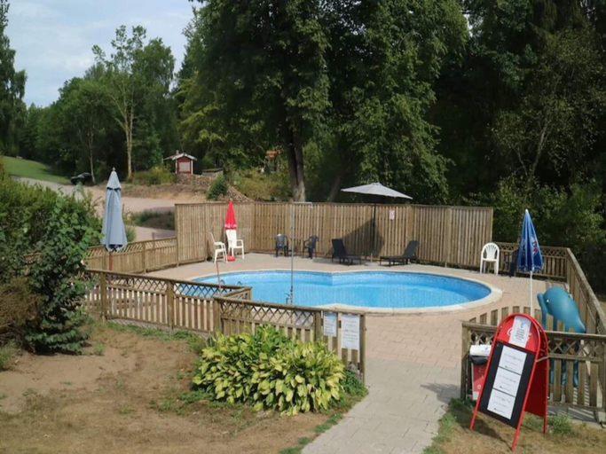 Primary image