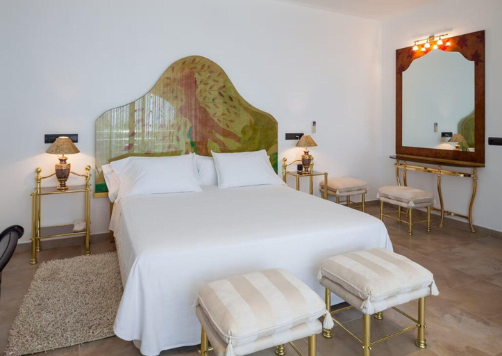 Room 5, Villa With Direct sea Access, Baleares