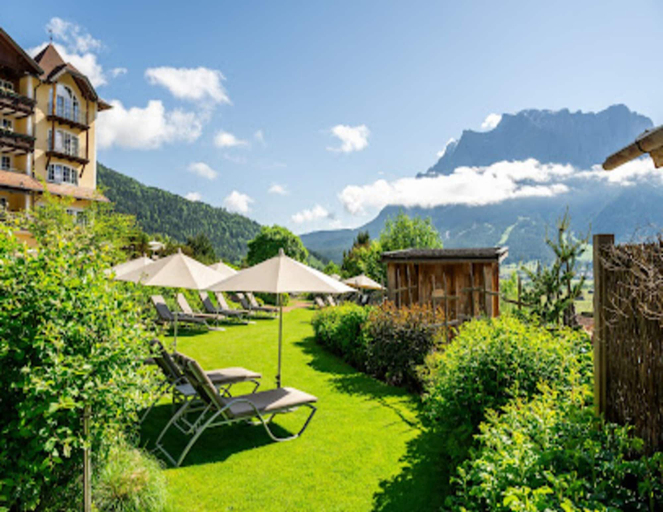 Exterior 2, Apartment in Tyrol With hot tub, Reutte