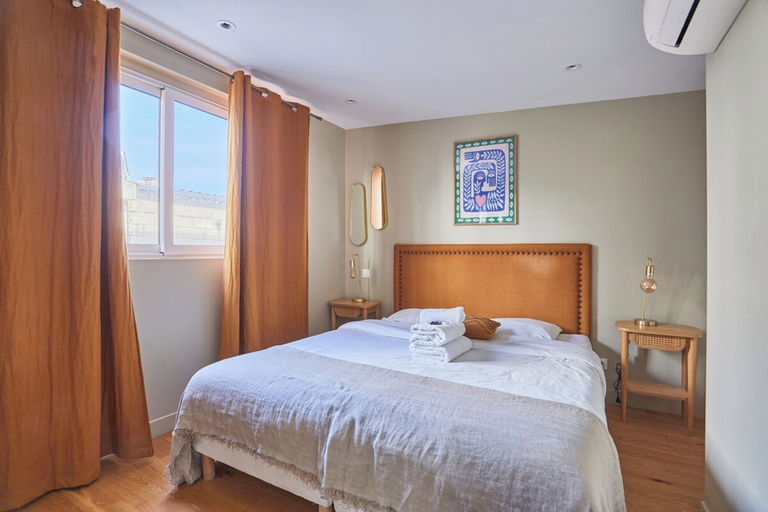 Room 5, Superb Apartment 2 Bedrooms Center of Paris, Paris