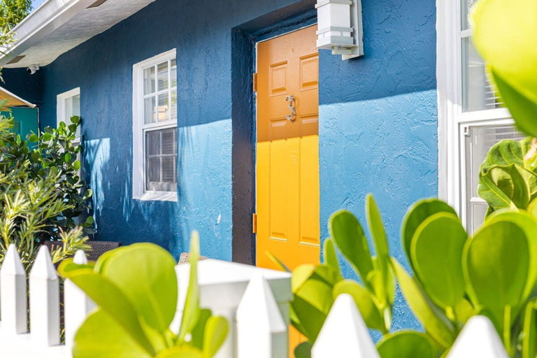 Room 4, Lovely 2 BR condo in Sailboat Bend, Broward
