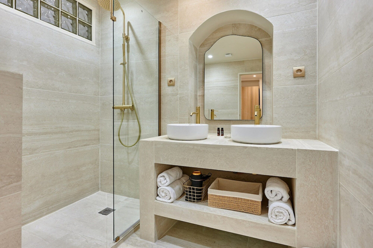 Bathroom 5, Sublim Studio Beaubourg/le Marais, Paris