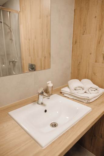 Bathroom, Zakrzowek Residence, Kraków City