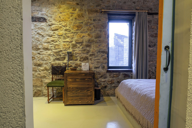 Bedroom 4, Void Urla, Urla