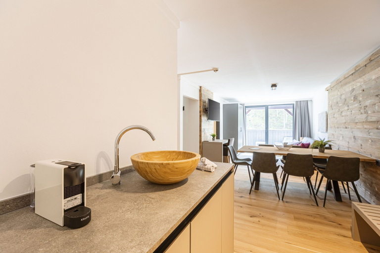 Interior 4, Suite in Saalbach Near ski Area, Zell am See