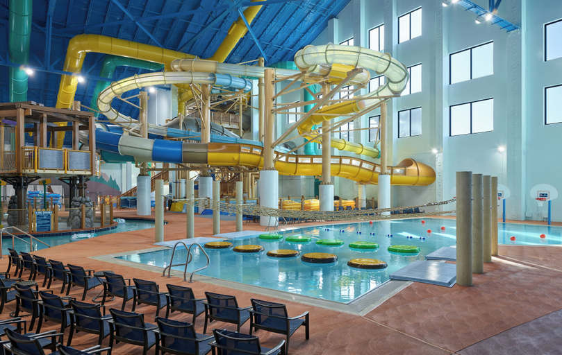 Sport & Beauty 5, Great Wolf Lodge Naples, Collier