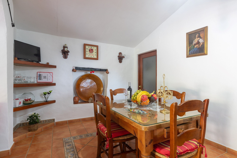 Room 4, Aurora in Benarrab, Málaga