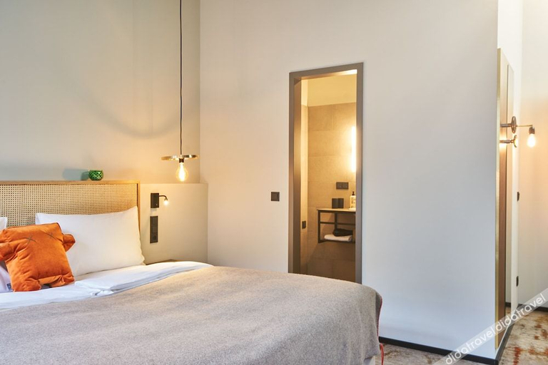 Bedroom 4, Hood House, Hamburg