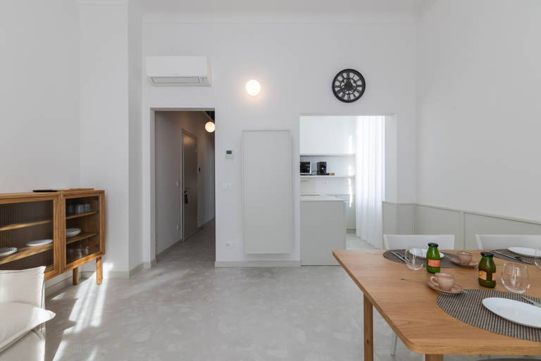 Dining Room 19