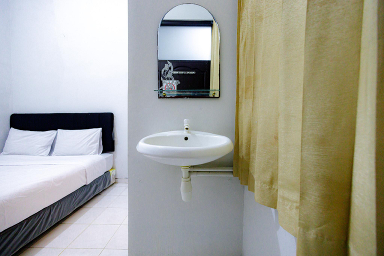 Bedroom 8