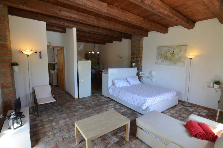 Bedroom 2, Scenic Holiday Home in Modigliana, Forli' - Cesena