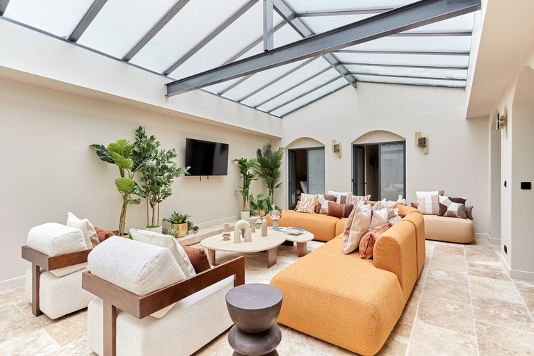 Living area 5, Sublim Apartment 4 Chambres Paris Le Marais, Paris