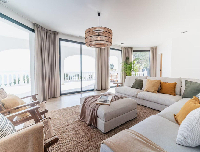 Living room 4, Superb Villa With Private Lagoon Pool, Alicante