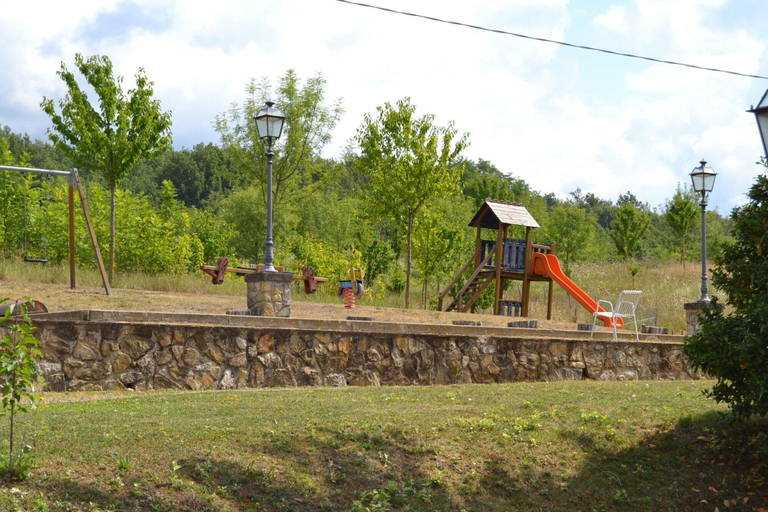 Garden 4, Farmhouse in Tuscany With Pool & Valley Views, Arezzo