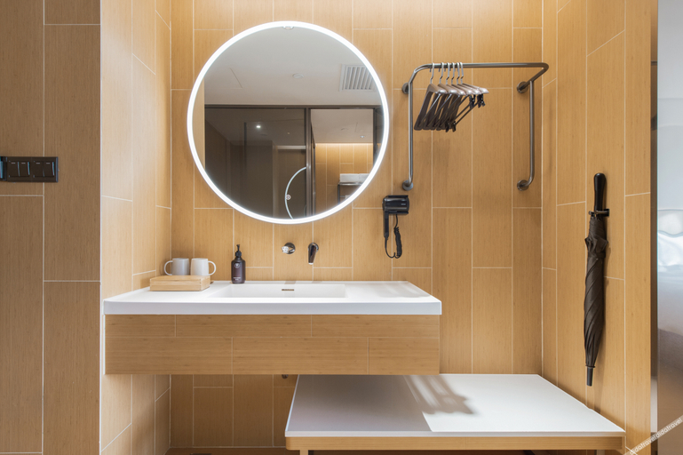 Bathroom 4, JI Hotel Urmqi Altay Street, Ürümqi