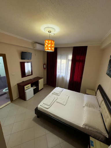 Bedroom 3, Hotel Freskia, Gjirokastrës