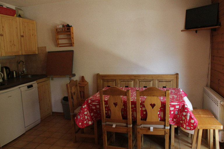 Dining, Voinettes Vnb2 Telecabine & Mountain 4 Pers, Haute-Savoie