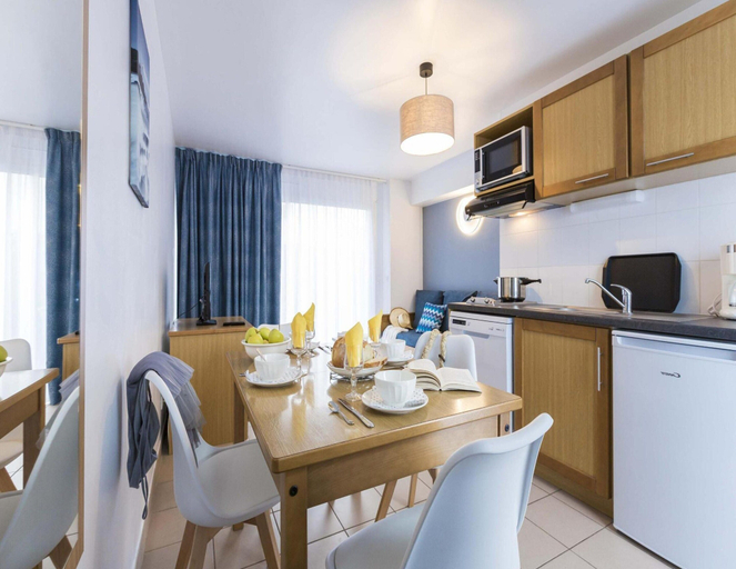 Others 4, Apartment in Tregastel near the Beach, Côtes-d'Armor