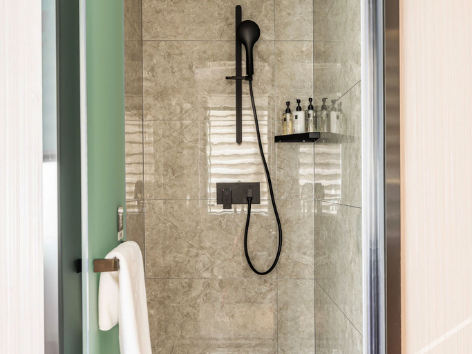 Bathroom 3, Echarm Hotel Hanzhong Wetland Park, Hanzhong