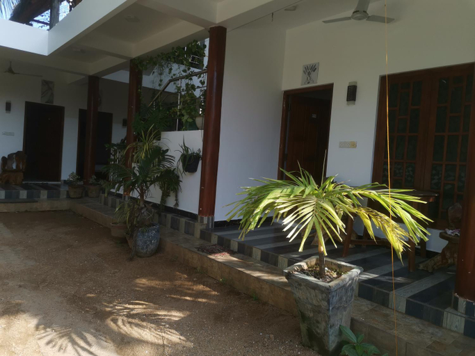 Others 5, Surf reef beach, Trincomalee Town and Gravets