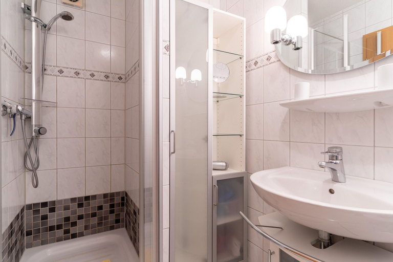 Bathroom 2, Apartment in Ording Near Main Beach, Nordfriesland