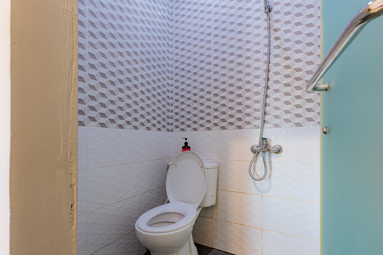Bathroom 3