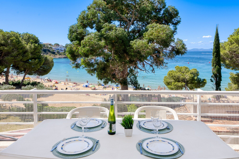 Balcony 4, Apartment in Roses Near Beach, Girona