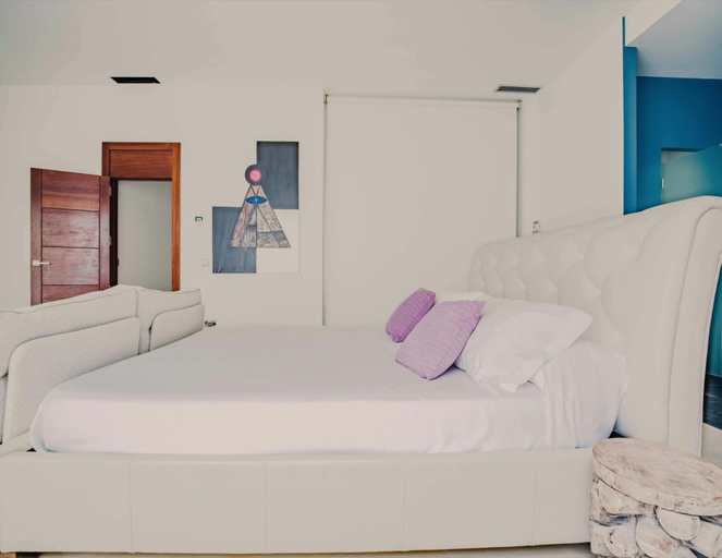 Room 2, Modern Villa With Indoor Pool, Baleares