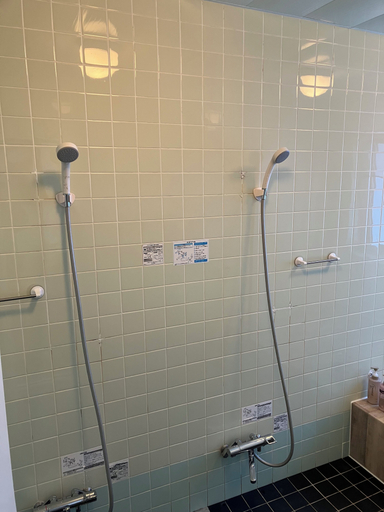 Bathroom 5, Train Line Field, Tōbetsu