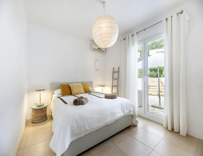 Room 3, Tranquil Villa With Private Pool, Baleares