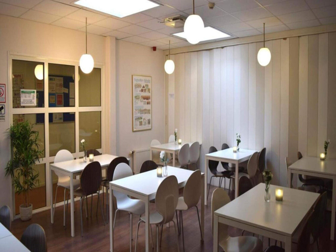 Interior 5, 4 Person Holiday Park Home in Goteborg, Göteborg