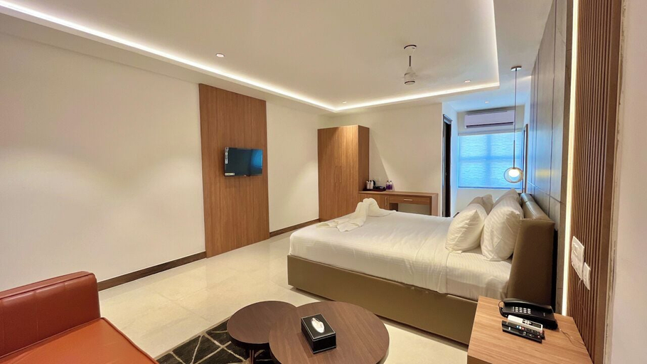 Bedroom 24
