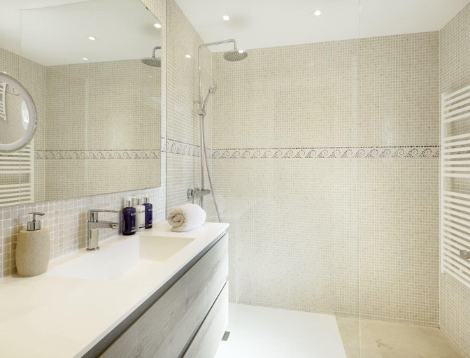 Bathroom 5, Villa on the Foot of La Font Hills, Baleares