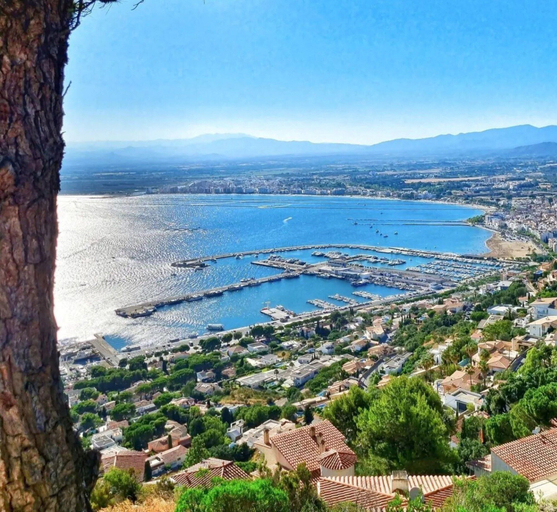 View from property 2, Beautiful Apartment With View, Girona
