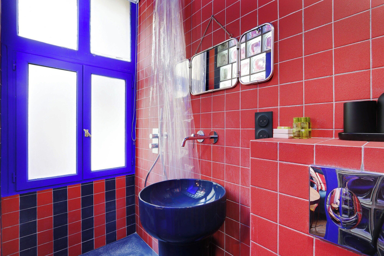 Bathroom, Cosy, Colourful Studio for 2 - Heart of "marais", Paris