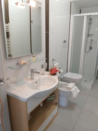 Others 4, Luna Chiara Residence, Messina