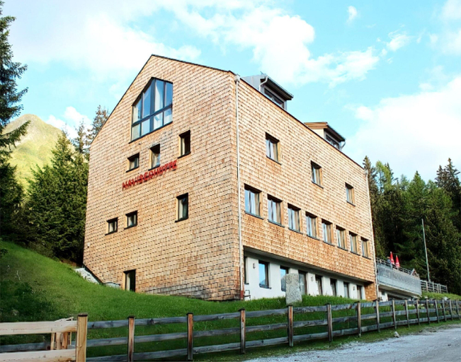 Primary image