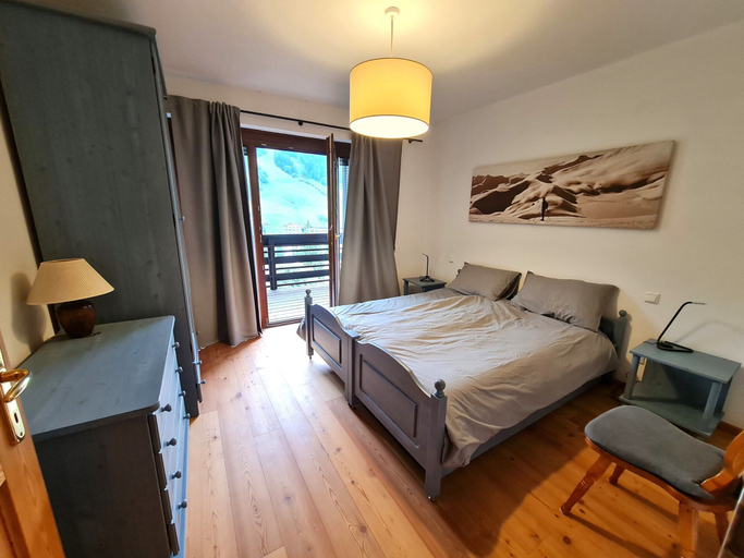 Bedroom 3, Apartment With Balcony and Mountain Views, Spittal an der Drau
