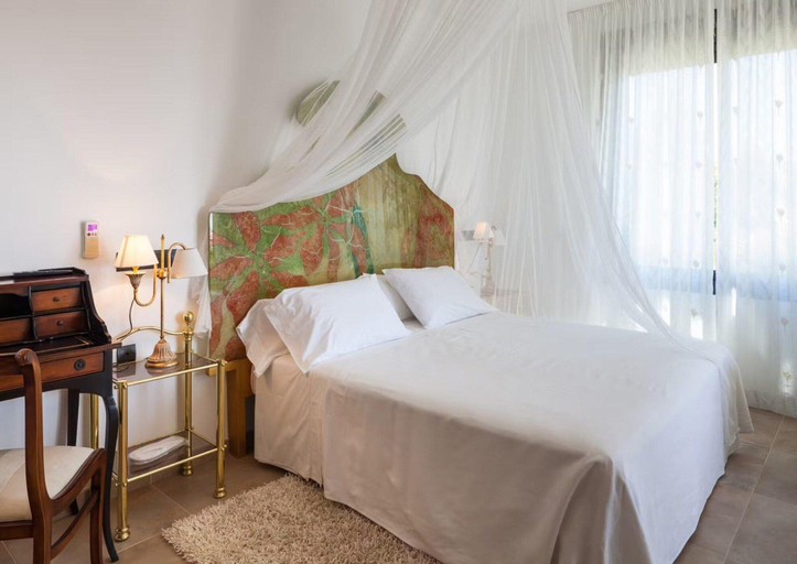 Room 5, Unique Villa With Outdoor hot tub, Baleares