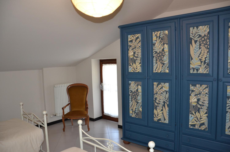 Bedroom 5