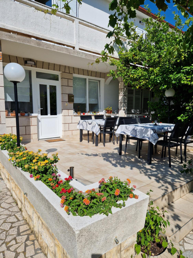 Others 4, Rooms Capo Rab, Lopar/Supetarska Draga