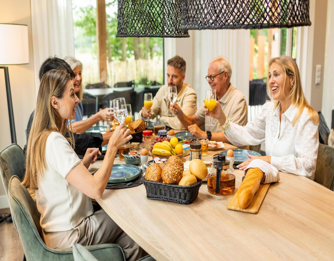 Dining 2, Forest Villa 6 Persons, Ede