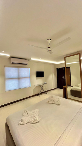 Bedroom 13