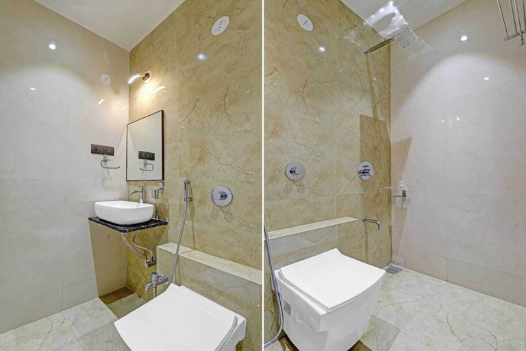 Bathroom, Ratna Vilas Palace, Rajkot