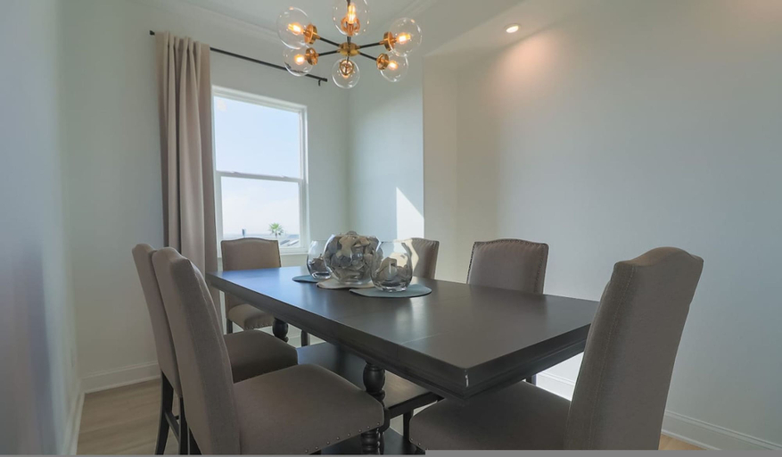 Room 2, Unforgettable Vacation Getaway in Treasure Island, Brazoria