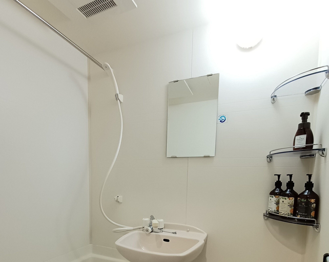 Bathroom 2, Ivoryekihigashi, Fukuoka