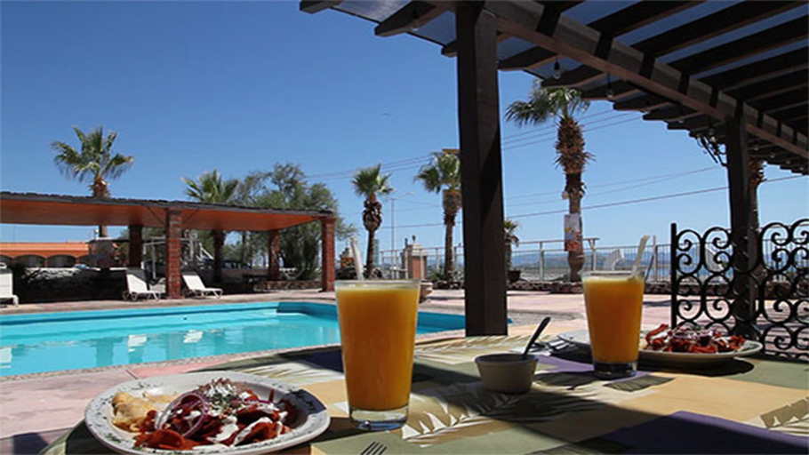Food & Drinks 5, Hotel Villa Vitta, Ensenada