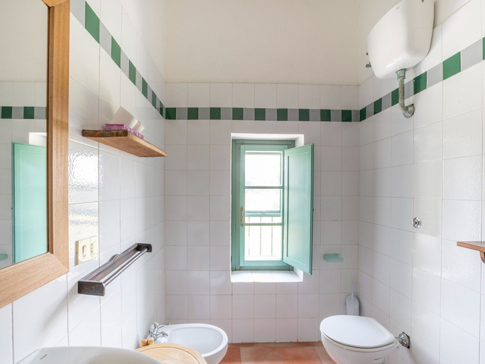 Bathroom 4, Apartment in Tuscany near Pisa and Beaches, Livorno