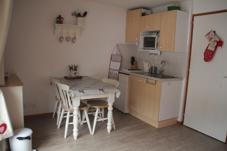 Private kitchen, Orchidee OD5 Nature & Telecabine 4 Pers, Haute-Savoie